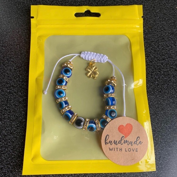 Beautiful Handmade Blue Evil Eye White Bracelet - Picture 10 of 10